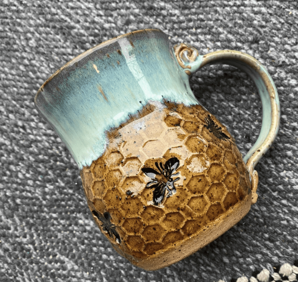 Trendy Coffee Mugs - Bee
