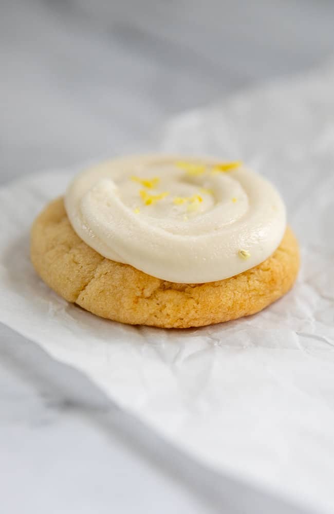 Lemon cookie with frosting