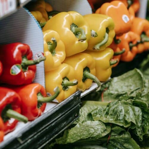 Bell peppers as vegan grocery list ideas