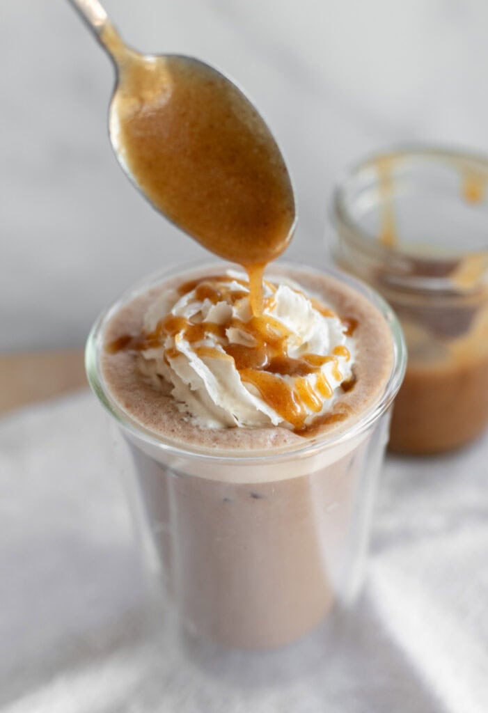 Date caramel drizzled on top of a dare latte.
